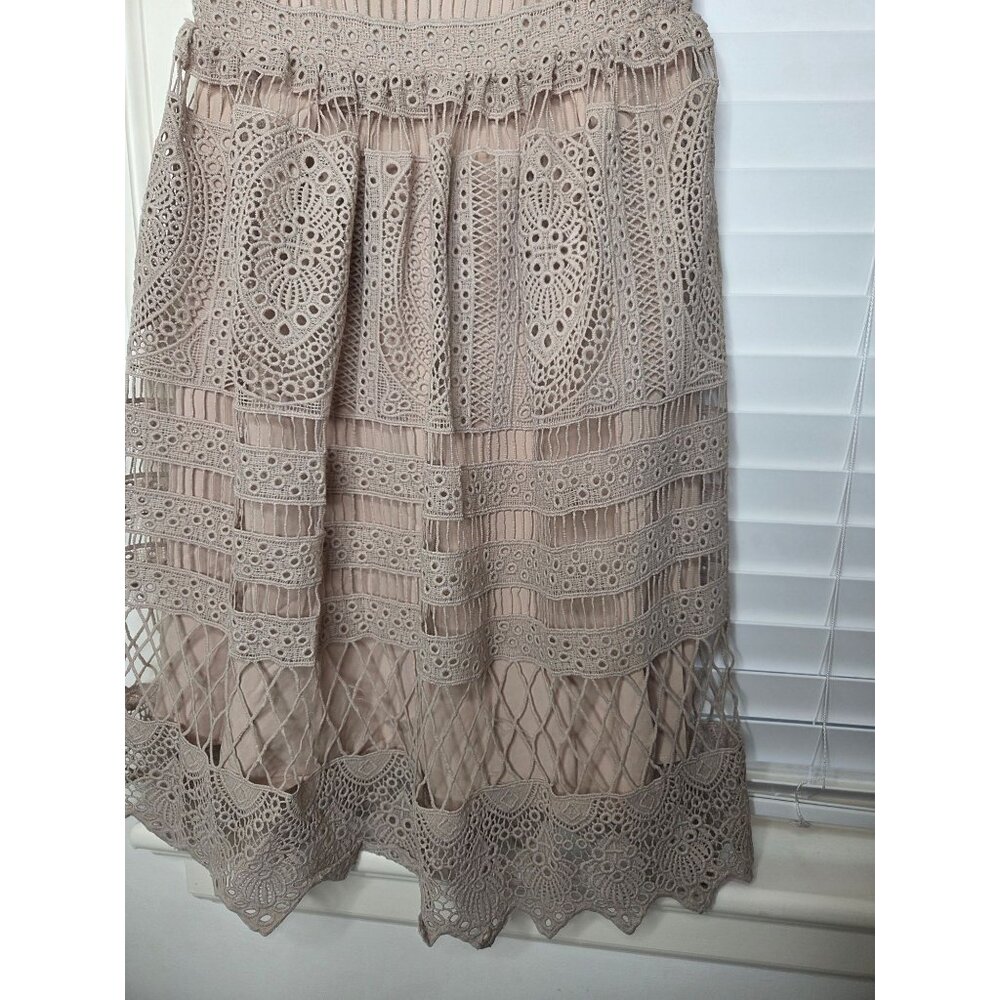 Mod Cloth XS Lace Sleeveless Beige Dress tan crochet lined wedding croquet - Picture 2 of 7